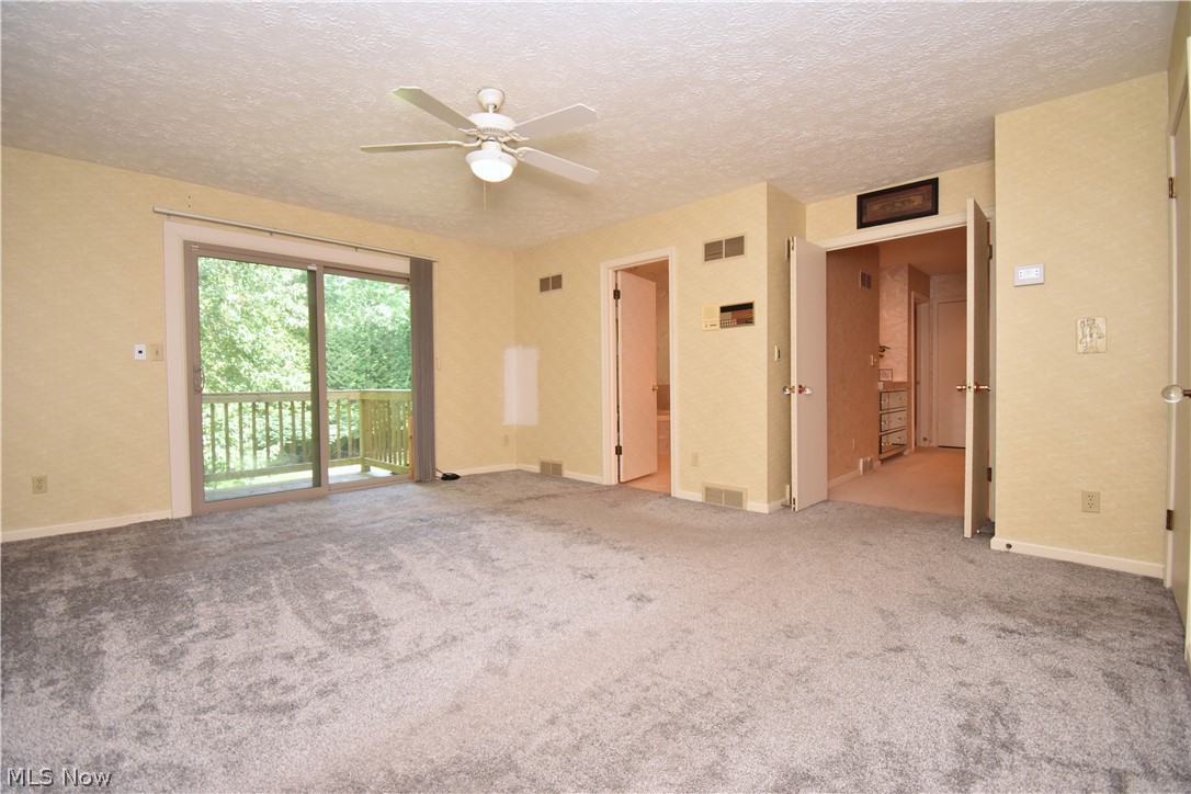 5593 Engleton Lane Girard OH 44420