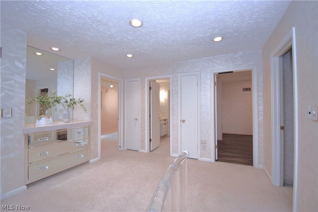 5593 Engleton Lane Girard OH 44420