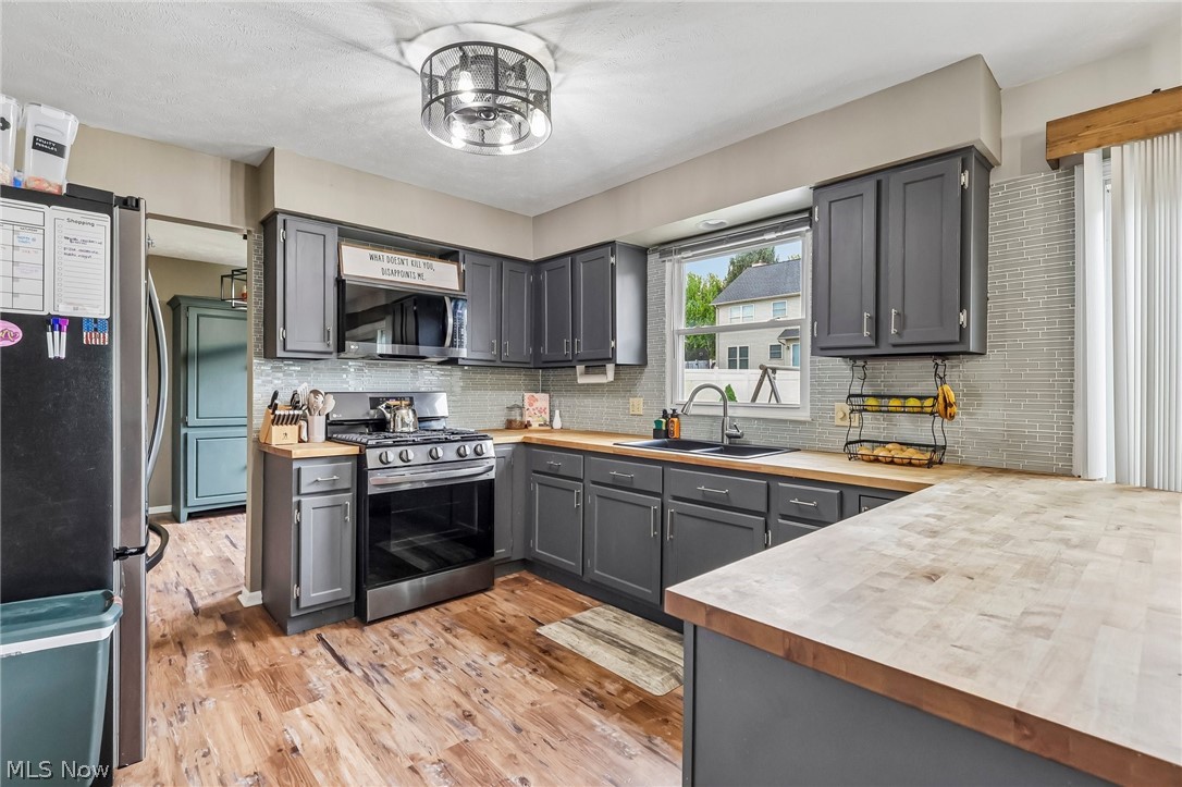 999 Pheasant Run Drive Medina OH 44256