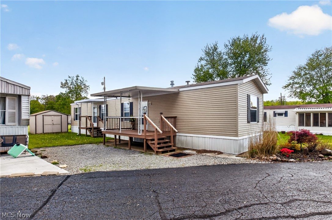 9525 Woodworth Road North Lima OH 44452
