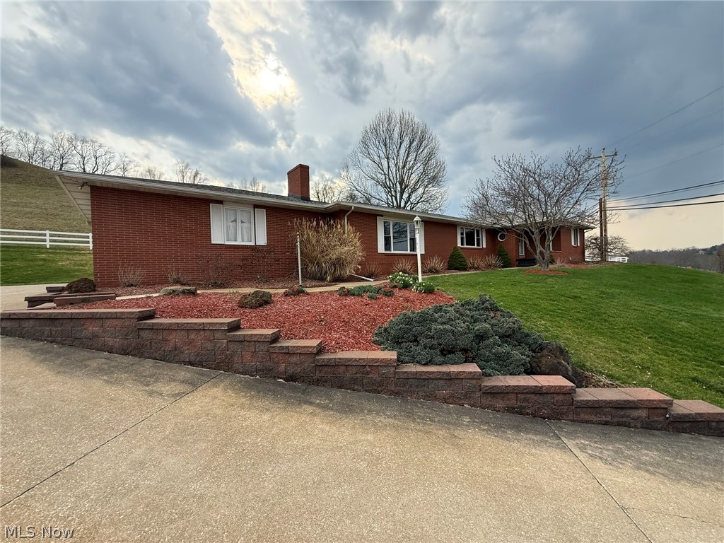 1728 State Route 39 NE New Philadelphia OH 44663