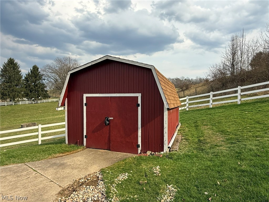 1728 State Route 39 NE New Philadelphia OH 44663