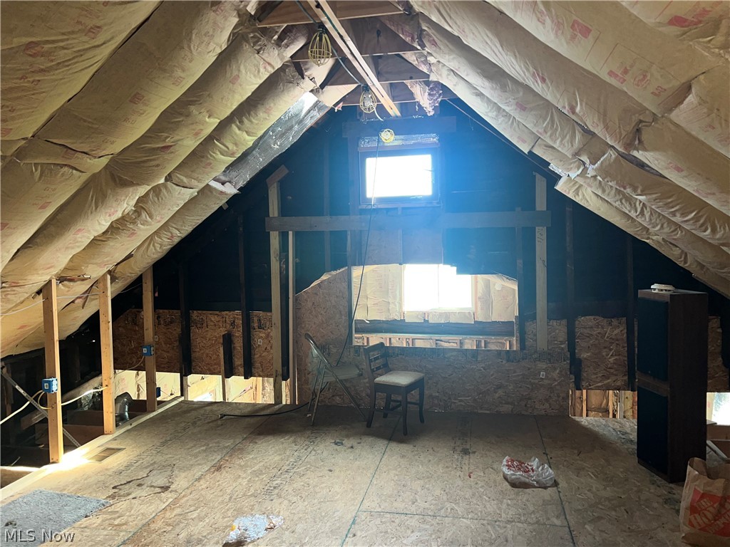 6307 Lansing Avenue Cleveland OH 44105
