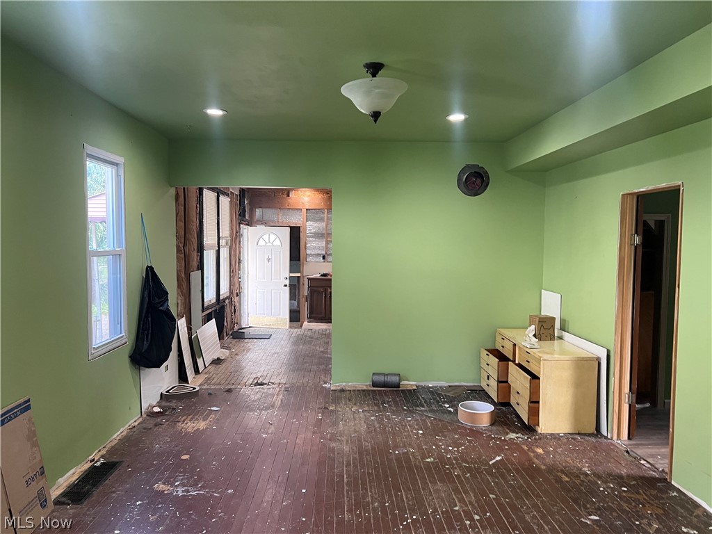 6307 Lansing Avenue Cleveland OH 44105