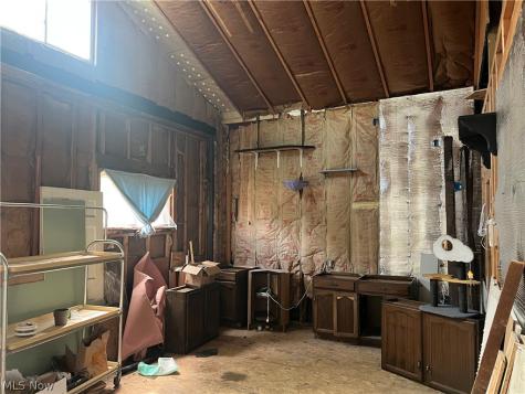 6307 Lansing Avenue Cleveland OH 44105