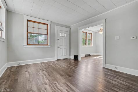 599 Melrose Street Akron OH 44305