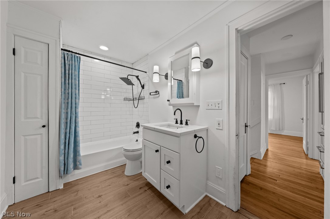 3392 Dellwood Road Cleveland Heights OH 44118