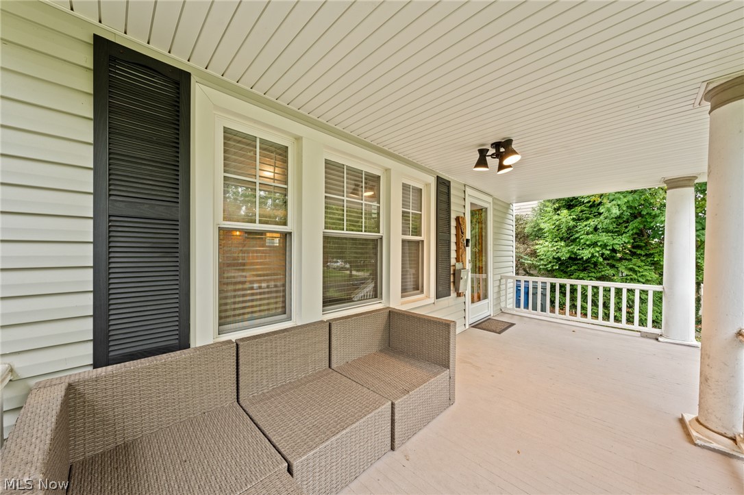 3392 Dellwood Road Cleveland Heights OH 44118