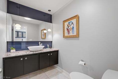 100 Basswood Lane Moreland Hills OH 44022
