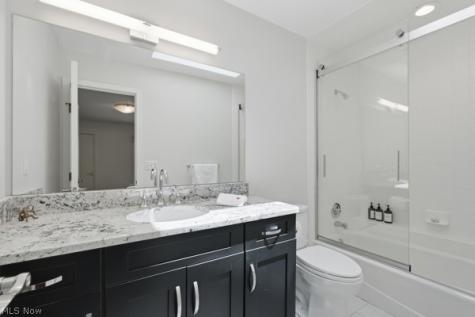 100 Basswood Lane Moreland Hills OH 44022