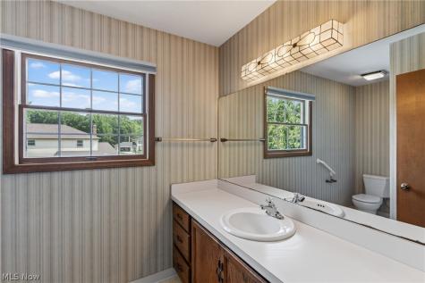 26950 Sentry Lane Westlake OH 44145