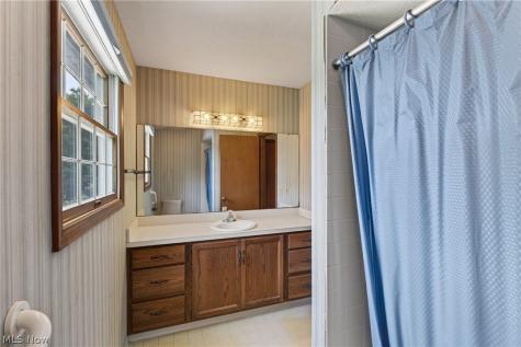 26950 Sentry Lane Westlake OH 44145
