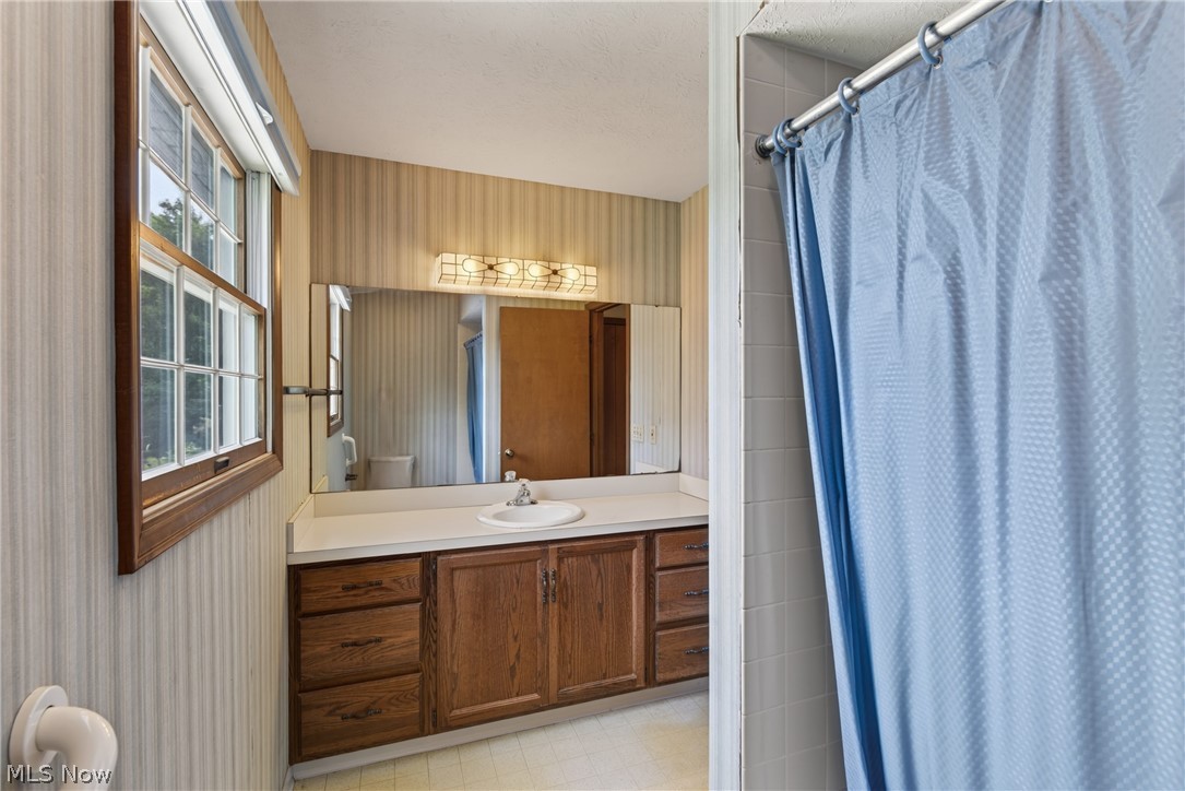 26950 Sentry Lane Westlake OH 44145