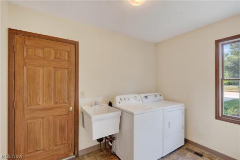 26950 Sentry Lane Westlake OH 44145