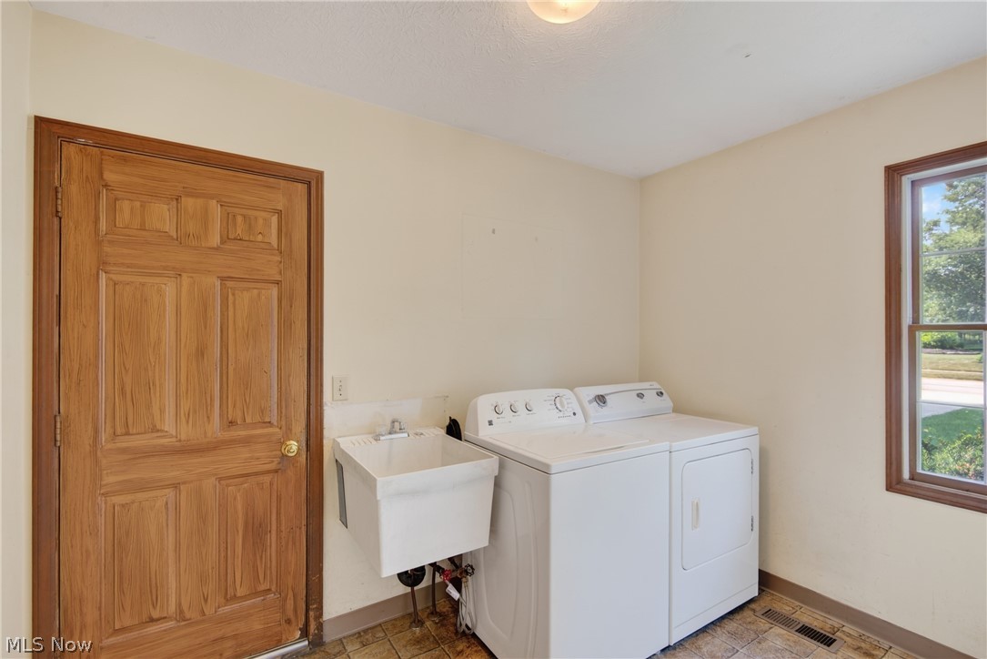 26950 Sentry Lane Westlake OH 44145