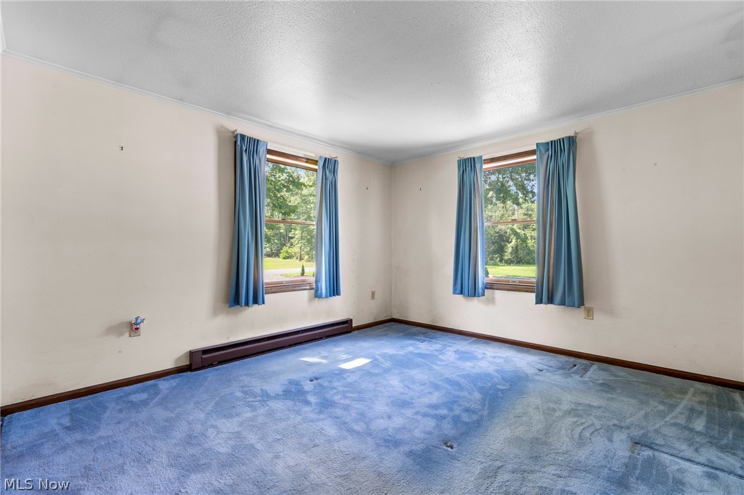 10685 Scotts Corners Road Diamond OH 44412