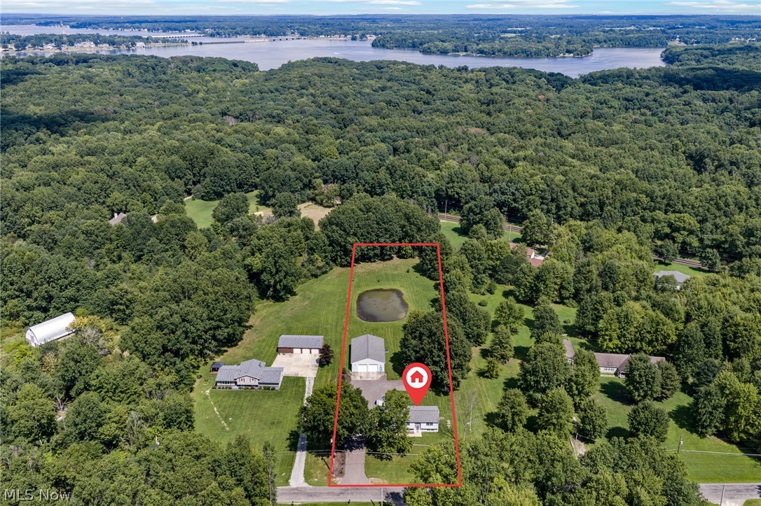 10685 Scotts Corners Road Diamond OH 44412
