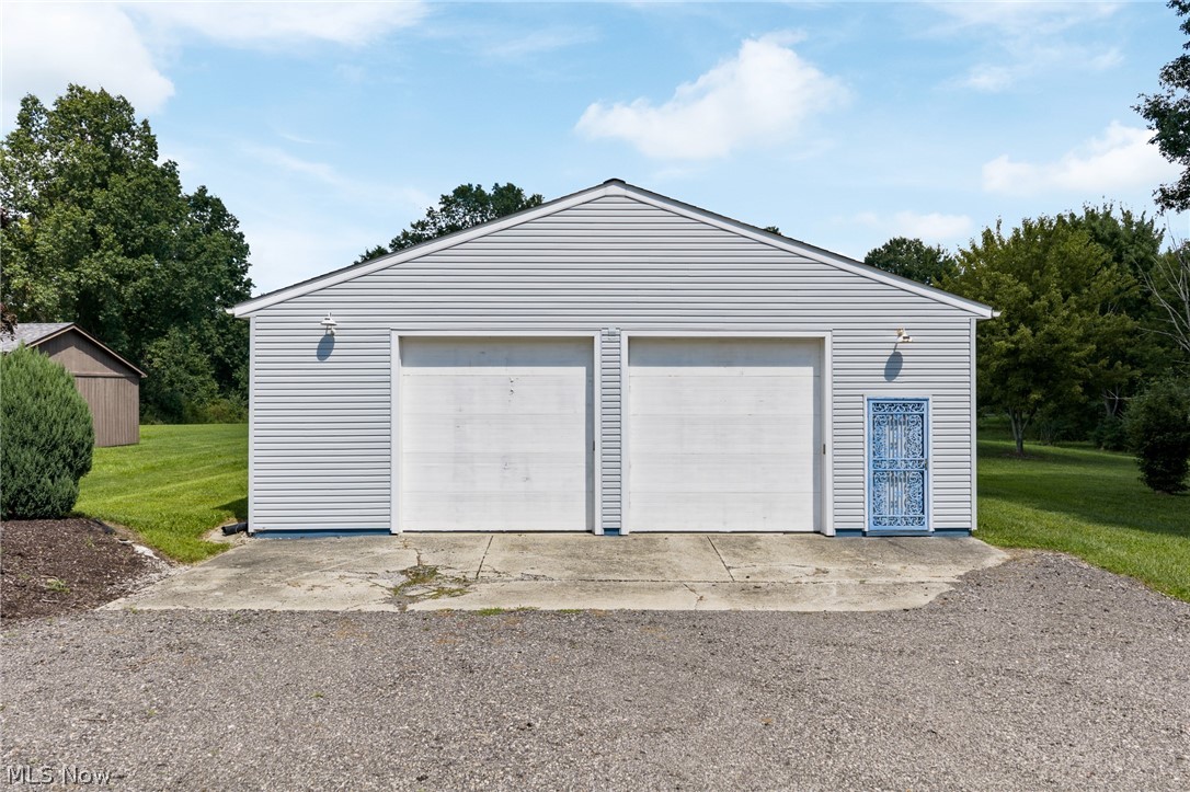 10685 Scotts Corners Road Diamond OH 44412