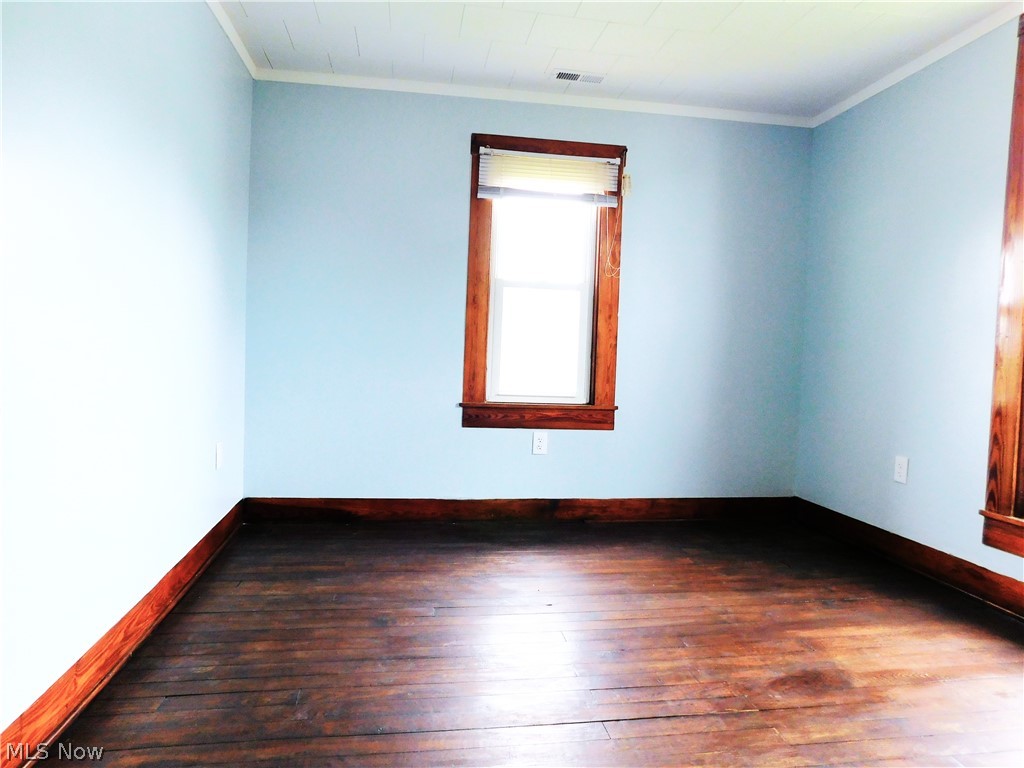 211 Main Pike Street Quaker City OH 43773