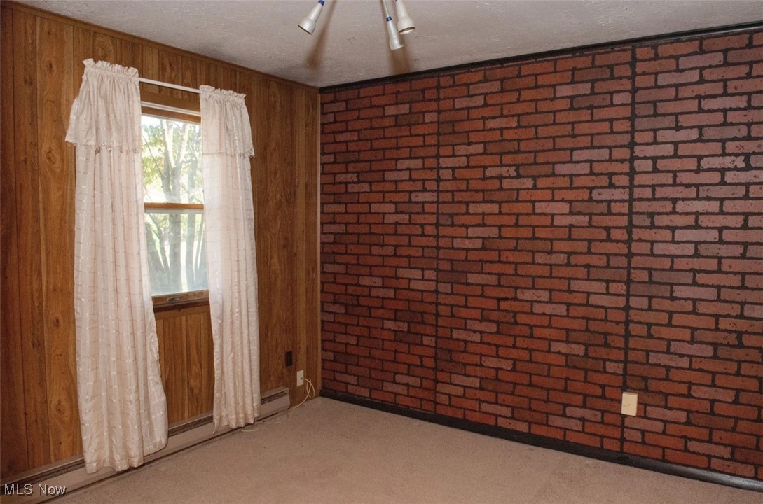 38132 Eric Drive Lisbon OH 44432