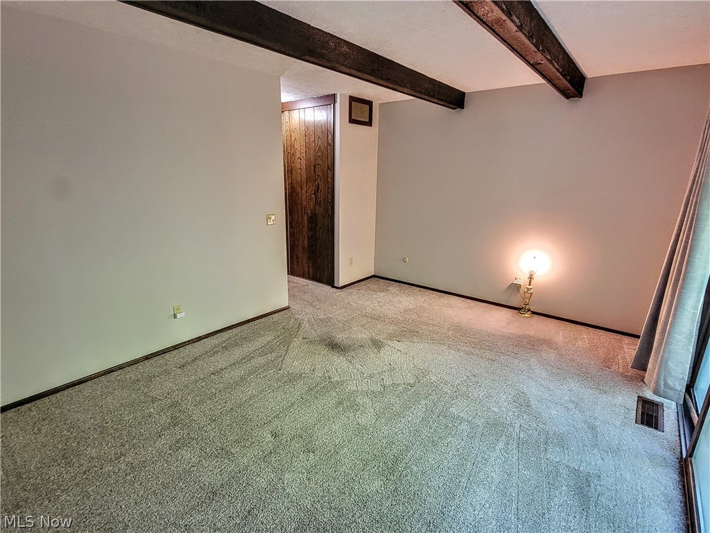 11604 Park Moss Avenue Strongsville OH 44136