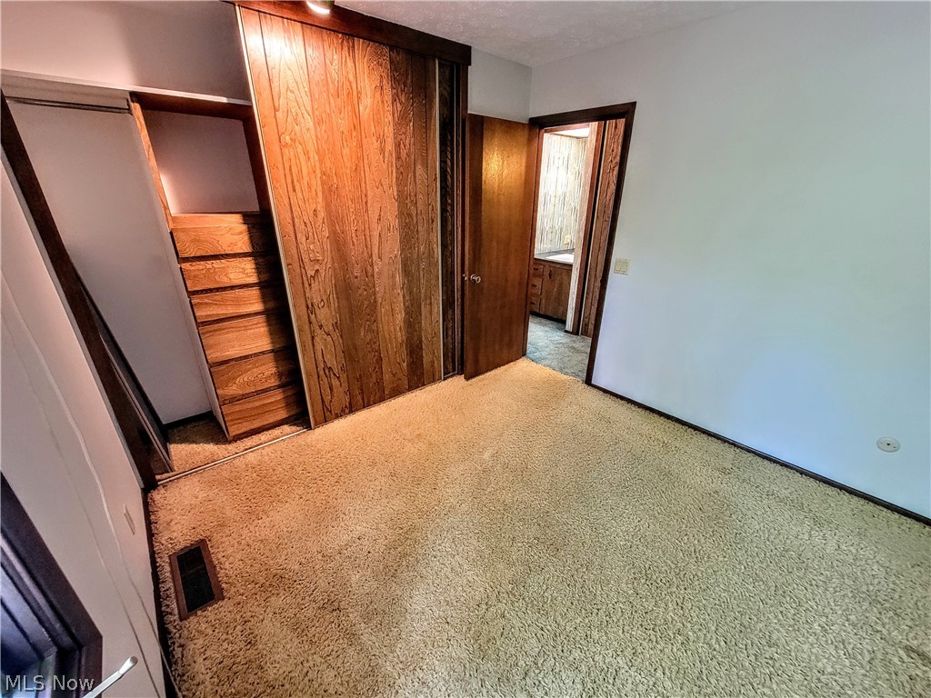 11604 Park Moss Avenue Strongsville OH 44136