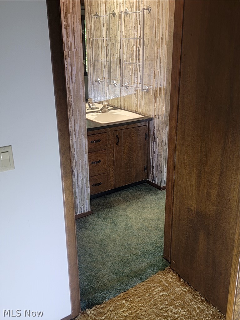 11604 Park Moss Avenue Strongsville OH 44136