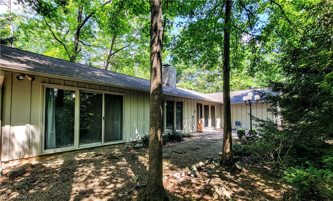 11604 Park Moss Avenue Strongsville OH 44136