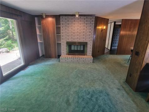 11604 Park Moss Avenue Strongsville OH 44136