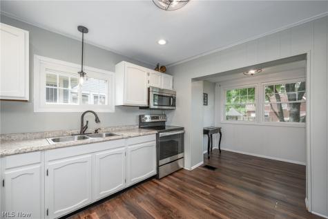 1145 Broad Avenue NW Canton OH 44708