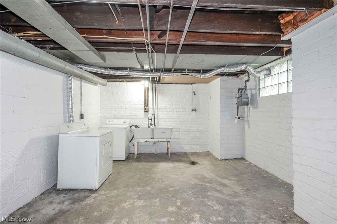 1145 Broad Avenue NW Canton OH 44708