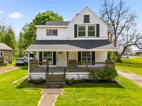 340 Lowell Street Elyria OH 44035