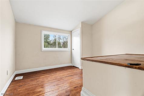 340 Lowell Street Elyria OH 44035