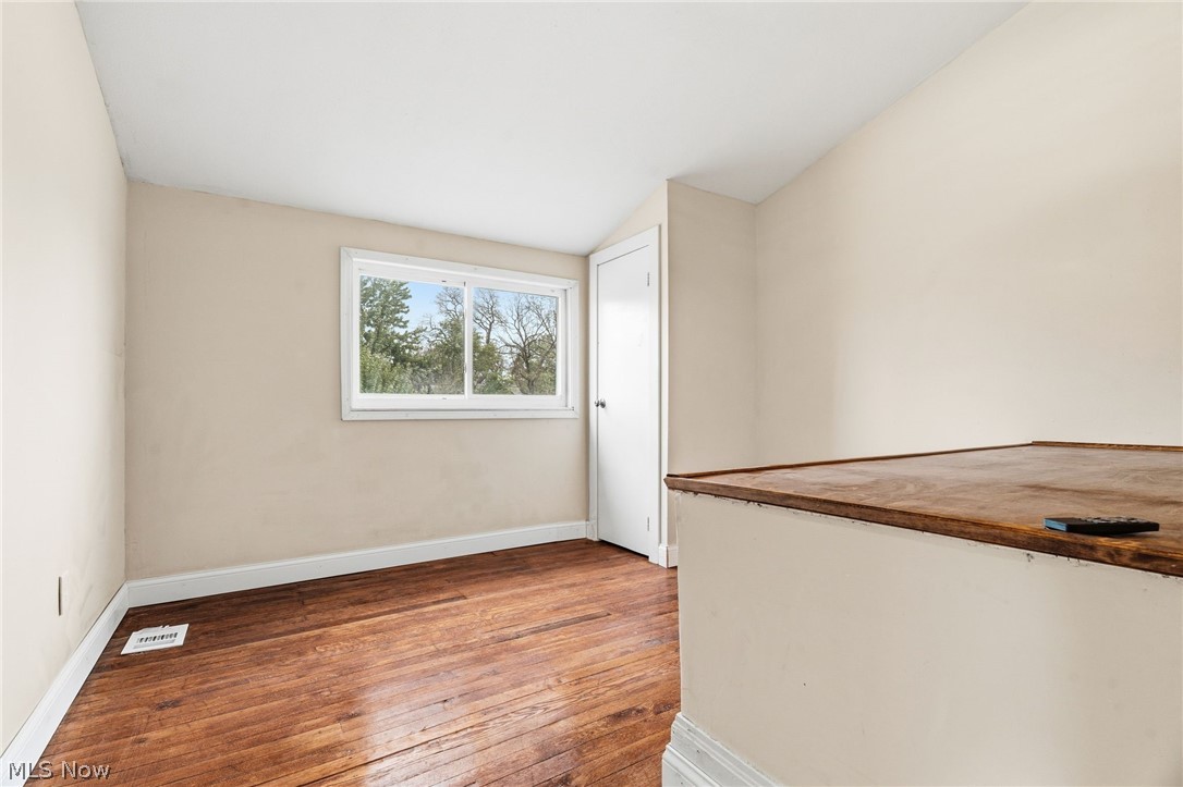 340 Lowell Street Elyria OH 44035