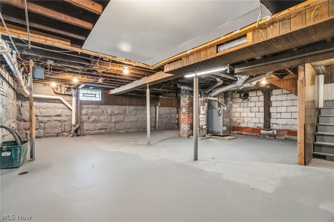 340 Lowell Street Elyria OH 44035