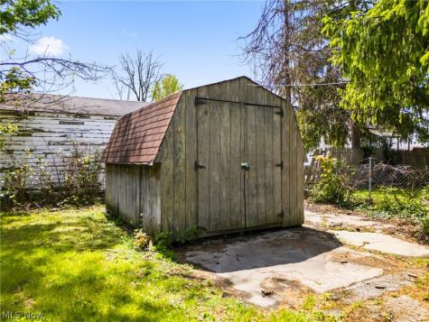 340 Lowell Street Elyria OH 44035