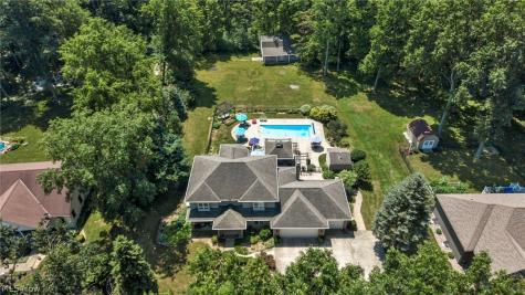 48261 Rice Road Amherst OH 44001