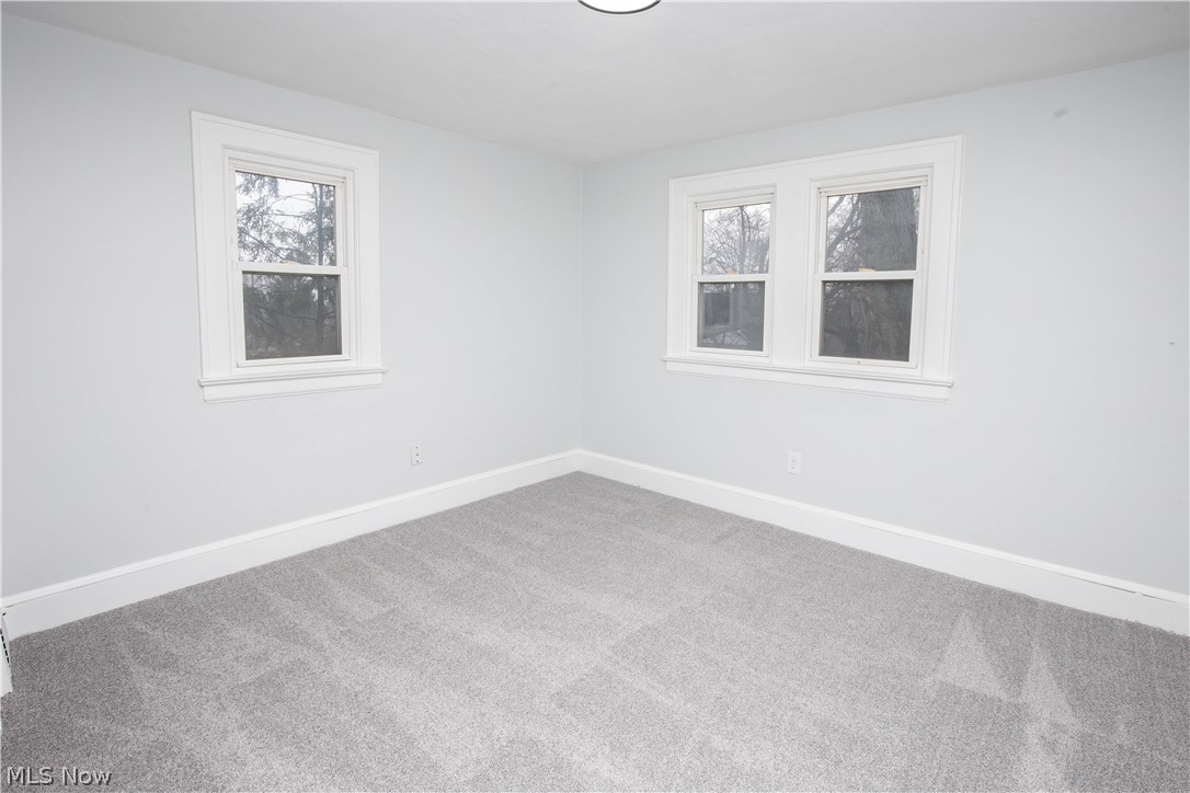 2462 Edwin Avenue Akron OH 44314
