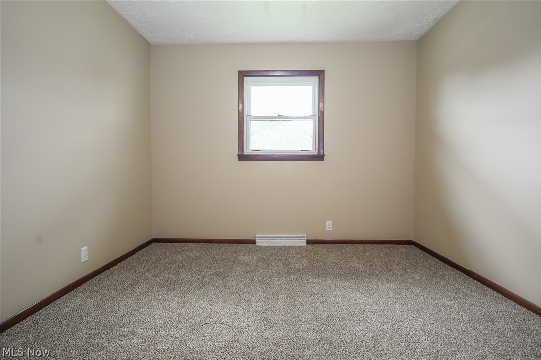 135 Pine Lane Barnesville OH 43713
