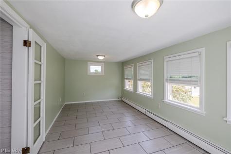 8073 W 130th Street North Royalton OH 44133