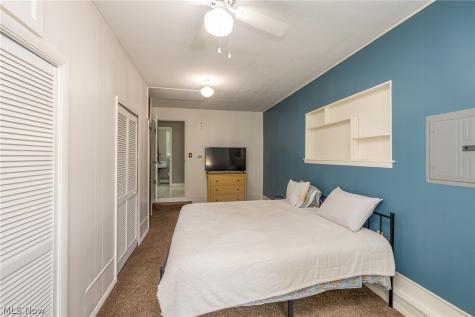 8073 W 130th Street North Royalton OH 44133