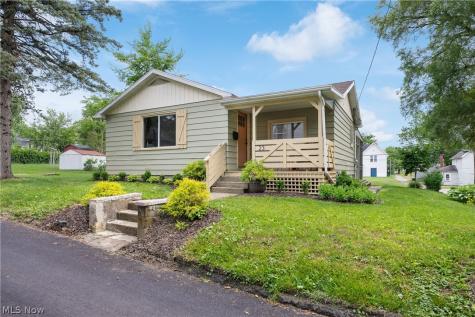 23 Curley Court SE Massillon OH 44646