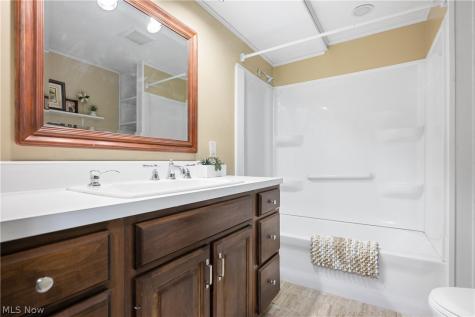 23 Curley Court SE Massillon OH 44646