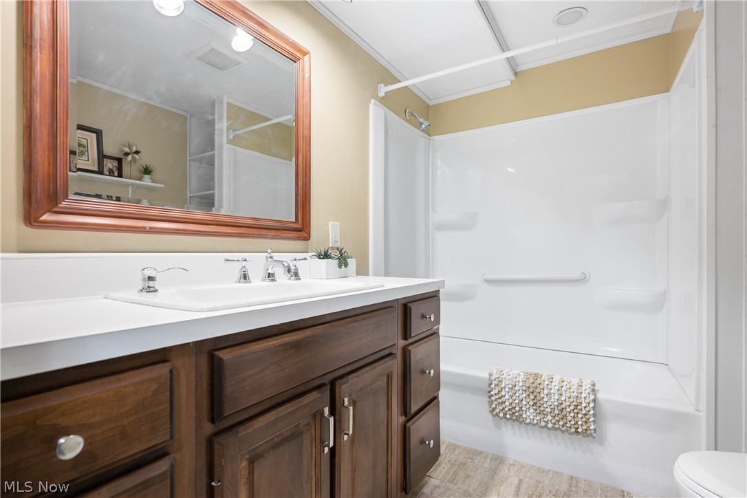 23 Curley Court SE Massillon OH 44646