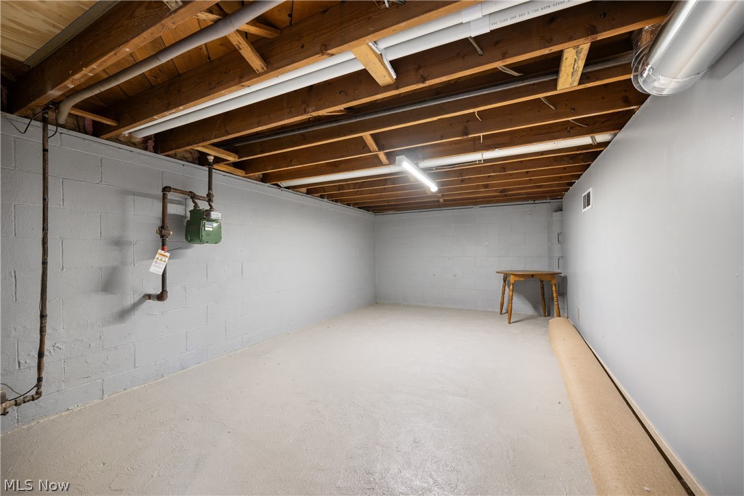 23 Curley Court SE Massillon OH 44646