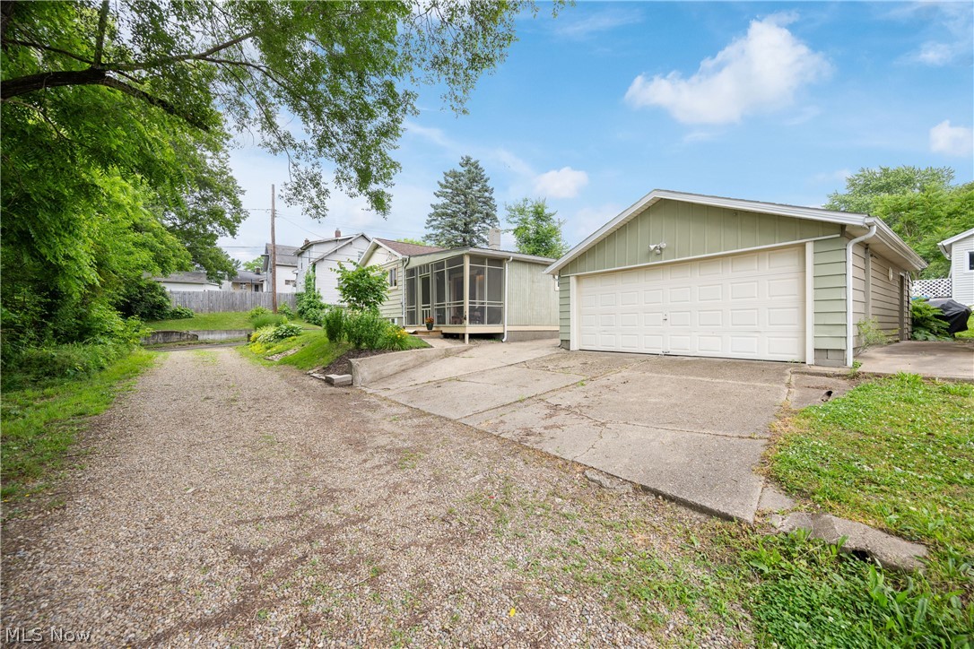 23 Curley Court SE Massillon OH 44646