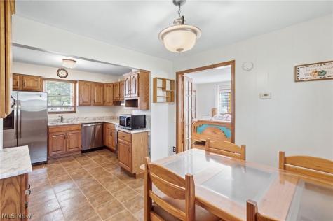 2774 W Royalton Road Broadview Heights OH 44147