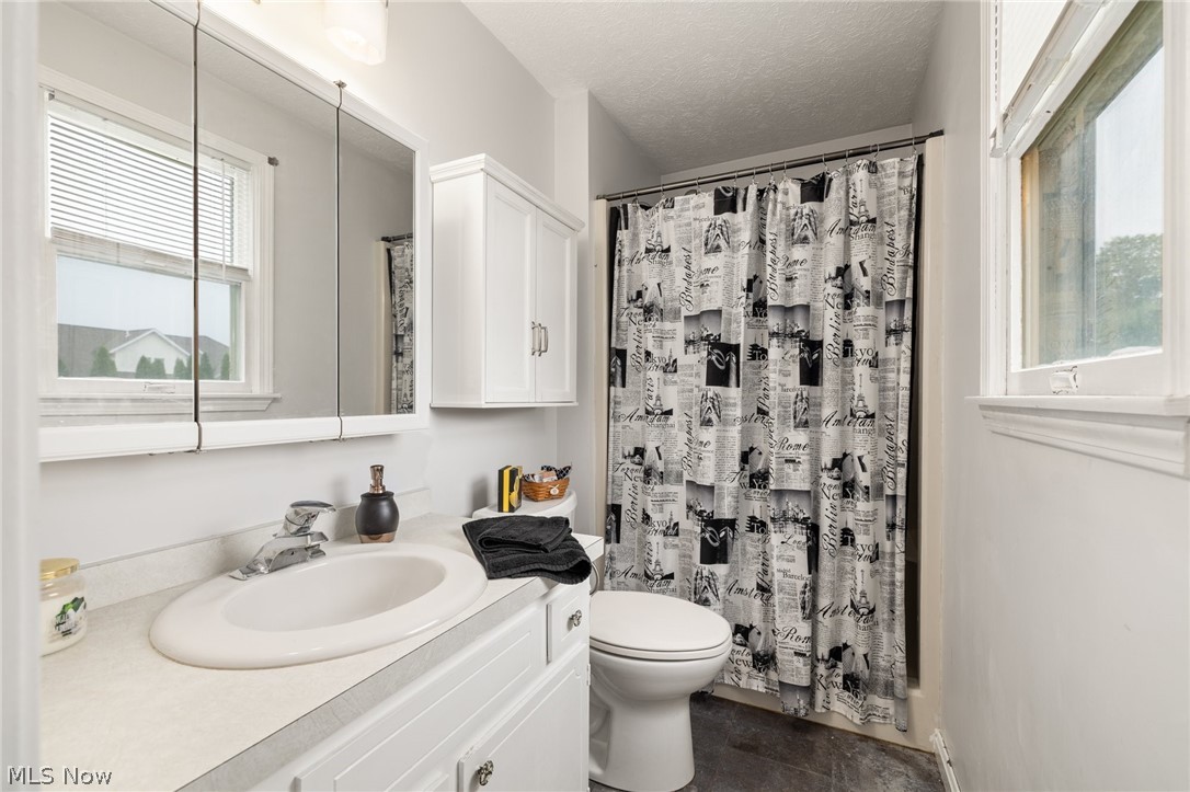 1046 Foxmoor Lane Ashland OH 44805