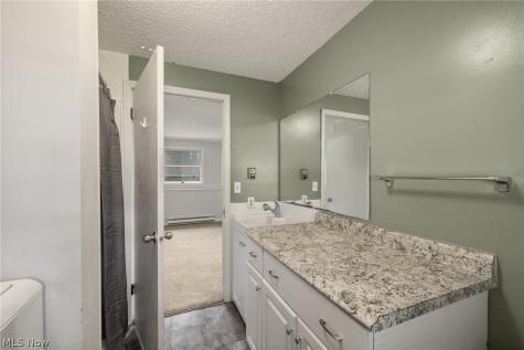 1046 Foxmoor Lane Ashland OH 44805