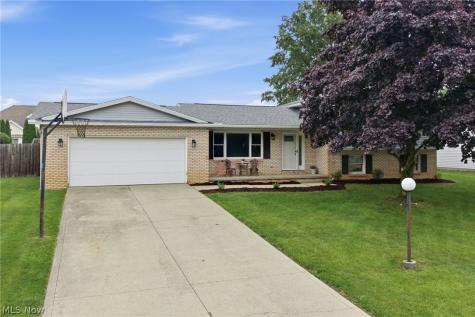 1046 Foxmoor Lane Ashland OH 44805